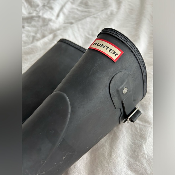 Women’s Hunter Short Boots - Picture 2 of 7